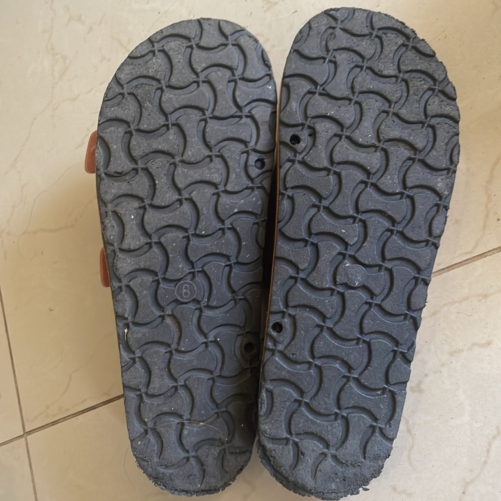Sandals - Picture 5 of 5